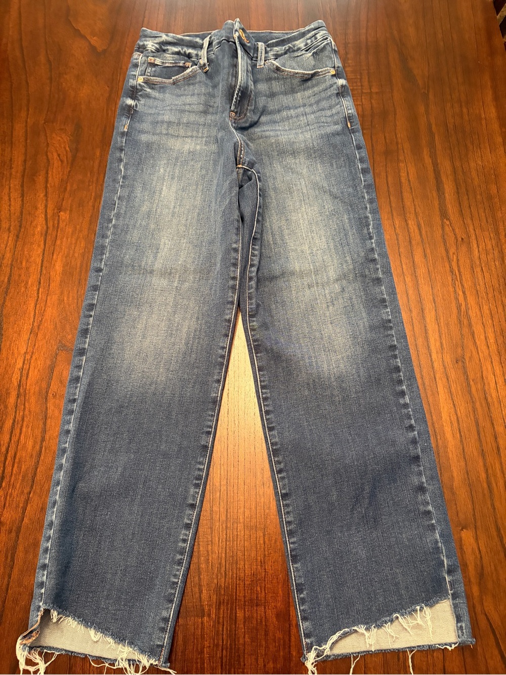 Express Straight-Leg Jeans in Medium Blue Wash